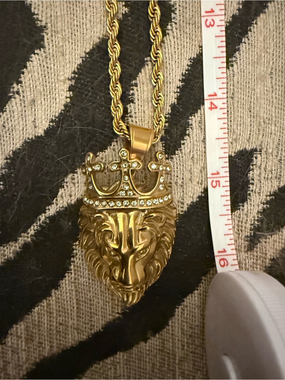nwt Gold unisex Lion Crown Pendant Necklace w Dior Bag - Picture 6 of 6